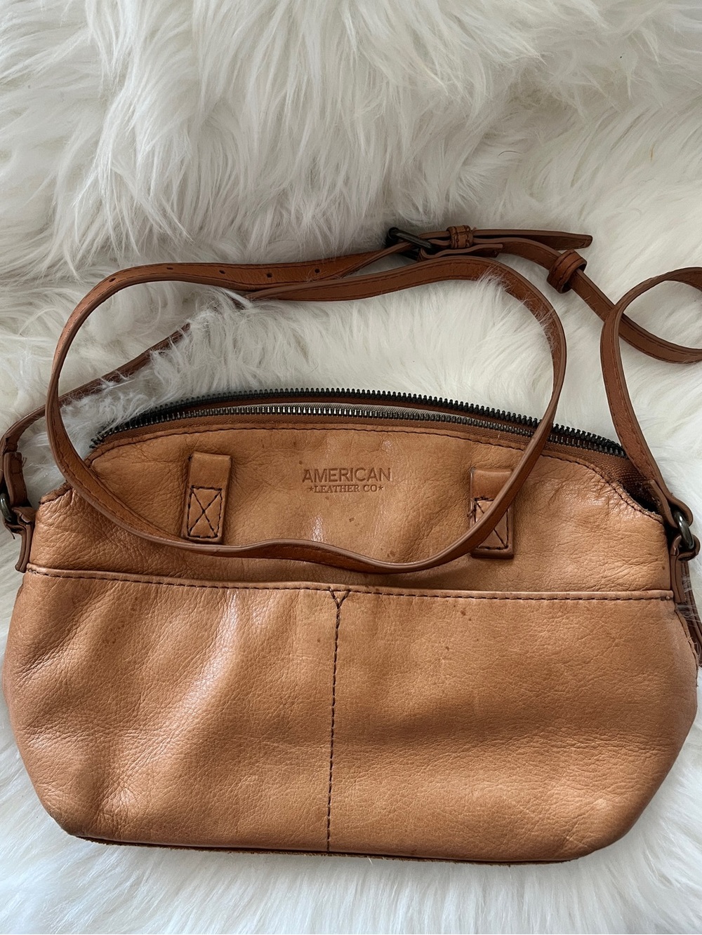 American Leather Co Tan Leather Crossbody Bag with Adjustable Strap Sz 7x9x4 - Picture 2 of 9
